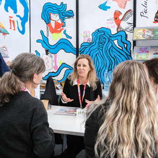 dPICTUS book fair showcases